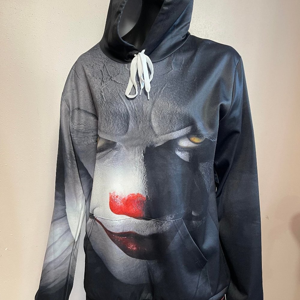 #0237 Stephen King's IT Pennywise Hoodie M